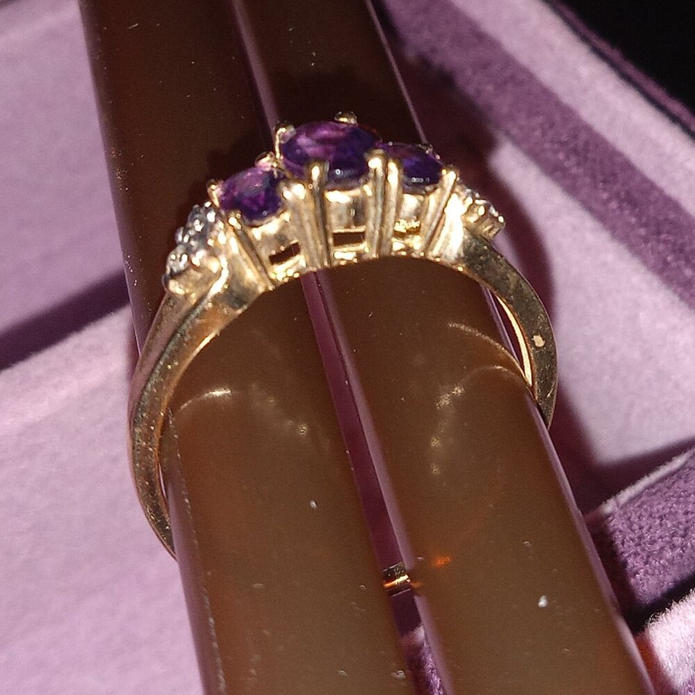 Amethyst and diamond ring